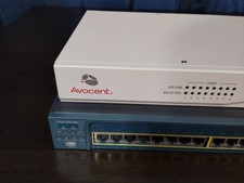 Avocent Autoview AV1400 8 Port 520-418-003 KVM Switch & Cisco Switch Powers On picture