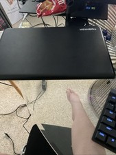 Toshiba Pc Laptop Turns On And Has Disc Drive Awesome Pc picture