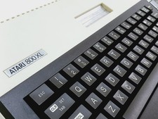 Atari 800XL Home Computer Vintage Retro System Console - For parts only picture