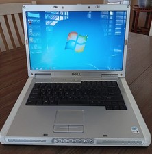 Dell Inspiron E1505 Laptop 15.4
