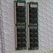 Kingston KTH-VL4/8 8MB Kit (2x4MB) 168-Pin DIMM SDR SDRAM PC-133 Non-ECC picture