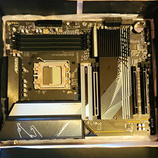 GIGABYTE B650 AORUS ELITE AX AMD AM5 ATX DDR5 WiFi M.2 Motherboard picture