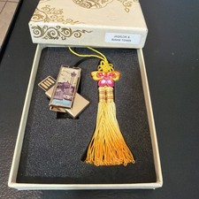 Korean traditional mother of pearl USB - Jagalchi & Susan Tower Gift Souvenir picture