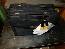 ULTRA V-LOAD, MOBILE EDGE, LAPTOP BRIEFCASE picture