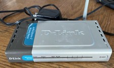 D-Link DI-624 AirPlus XtremeG 108 Mbps 4-Port  Wireless G Router picture