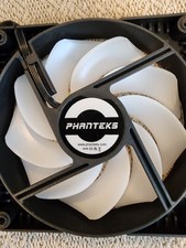 Phanteks D-RGB 120mm Case Fans HIGH Air Flow Cooling and AIO's -Black picture