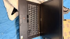 Dell Latitude E 6400 14in. (160GB, Intel Core 2 Duo, 2.4GHz, 2GB)... picture