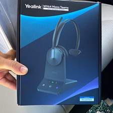 Yealink WH64 Mono Teams DECT Wireless Single-Earpiece Headset w/ Base Black picture