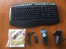 Gyration Pro GO 2.4 GHz Cordless Optical Air Mouse & Full-Size Keyboard Suite picture