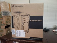 NEW OLD STOCK Thermaltake Versa H21 ATX Mid Tower PC Case CA-1B2-00M1NN-00 Black picture