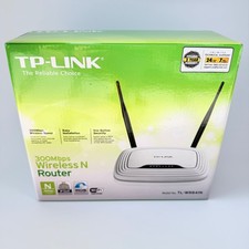 TP-Link TL-WR841N 300Mbps Wireless N Router Power Cables Ethernet Resource CD picture