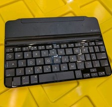 LOGITECH ULTRA THIN KEYBOARD FOR APPLE IPAD MINI picture