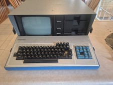 Vintage Kaypro II Portable 