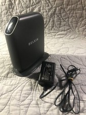Belkin Play N600 4-Port Wireless N Router F7D8302 w/ Power Supply Bundle picture