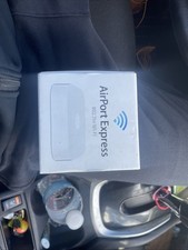 Apple AirPort Express A1392 2nd Gen 802.11n WiFi NEW SEALED picture