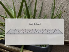 Apple Magic Keyboard - BRAND NEW - White (MLA22LL/A) picture