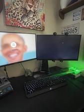 Custom built gaming PC. Please see description  picture