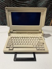 Tandy 1400 LT 25-3500B Vintage Portable Computer PC - No Power Adapter Untested picture