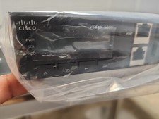 Cisco VEDGE-5000-AC-K9 VEDGE 5000 AC Router with 4 NIM slots Two Years Warranty picture