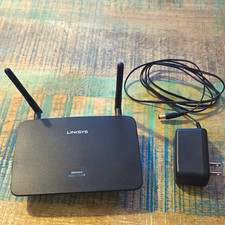 Linksys RE6500 Dual-Band Wi-Fi Range Extender 2.4/5GHz RJ-45 Black picture