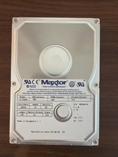 Maxtor 91366U4 13.6GB IDE PATA 3.5