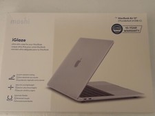 Moshi iGlaze 13” ultra slime case MacBook Air (Thunderbolt 3/ USB-C)  picture