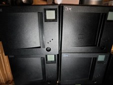 IBM 3581-H13 19P5868 95P5396 98-5351-02   LTO1 Ultrium1 Autoloader HVD SCSI  picture
