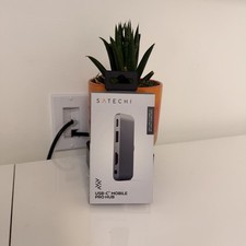 New Satechi USB-C Mobile Pro Hub Space Gray ST-TCMPHM picture