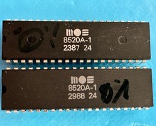 8520A-1 MOS/CSG ODD EVEN (x2) from an AMIGA 500 rev.6A #23/87 & 29/88 picture