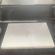 MacBook A1181 2GHZ intel Core 2 Duo, 320GB HDD 2GB RAM picture