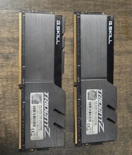 G.SKILL Trident Z 32GB (2x16GB) DDR4-3200 PC4-25600 DIMM XMP F4-3200C16D-32GTZSK picture
