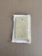 Leviton 86014 Ivory 1-Gang Blank Plastic Standard Size Wallplate Cover Box Mount picture