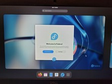 Fedora 39 Workstation Bootable on 16G USB Stick picture