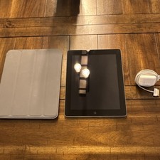 Apple iPad 9.7in Wi‑Fi 16GB Silver Tablet w/ Smart Case & Charger picture