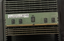 ✅ Samsung M393A1K43DB2-CWE 8GB 1Rx8 PC4-3200AA DDR4 ECC RDIMM SERVER RAM picture