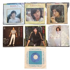 Junko Sakurada & Momoe Yamaguchi Record Set with Hit Songs, Hiromi Go, Kiki Kiri picture
