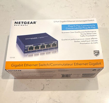 NETGEAR ProSAFE GS105v5 5-Port Gigabit Unmanaged Layer 2 RJ-45 Switch picture