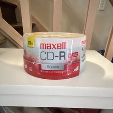 Maxell CD-R Music 30-Pack Gold Discs 80 Min 700 MB picture