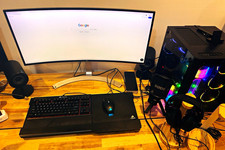 LG ultrawide 34” monitor+ Lian Li 08 case PC picture