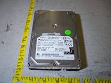 Hitachi HDS724040KLAT80 620-3084 Hard Drive 3.5