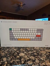 NuPhy Air75 V2 Low Profile 75% Mechanical Wireless Keyboard White picture