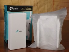 TP-Link RE815XE AXE5400 Wi-Fi 6E Tri-Band Range Extender | OneMesh | Open Box picture