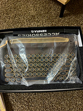 YUNZII QL75 Typewriter Keyboard Wireless Built-In Battery Black/Gold QWERTY picture