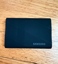 Samsung T9 4TB USB-A Portable External SSD - Black Reformatted picture