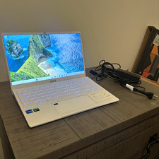 MSI Prestige 14  i7-1185G7 16GB DDR4 RAM 1TB SSD GTX 1650 Max-Q READ picture