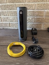 Motorola MG8702 DOCSIS 3.1 Cable Modem + AC3200 Dual Band Wi-Fi Router Works picture