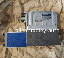 1PCS 4WRPEH 6 C3 B24L-2X/G24K0/F1M 0811404633 Servo Valve New 0811404633 picture