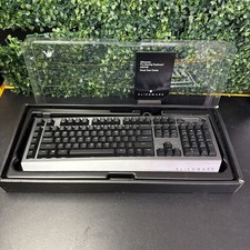 Alienware AW768 Pro Gaming Mechanical Keyboard RGB Backlit Silver Tested picture