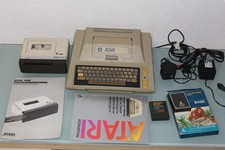 Atari 400 Vintage Retro Computer HTF with 1010 Recorder and Instructions picture