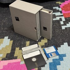Lotus Metro 1.1 Box Set, Binder and Floppy Disks, Evaluation Copy, Circa 1988 picture